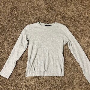 GAP Light Gray Long Sleeve Women's Tee